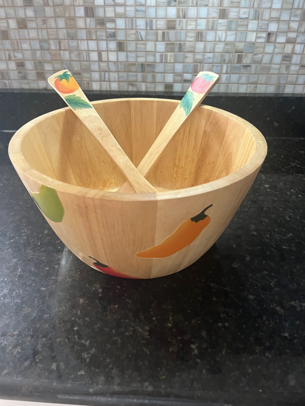 Wooden Salad Bowl with Serving Spoons - Natural with Multicolor Pepper Accents